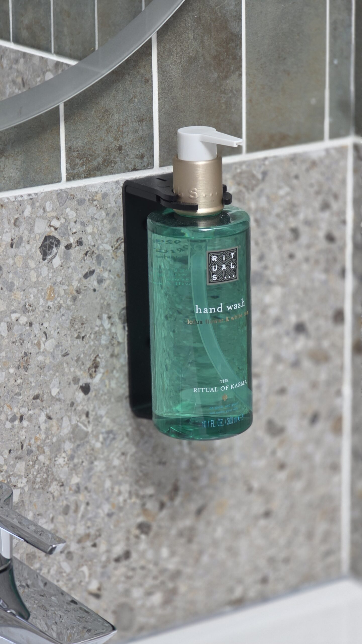 Produit d'accueil Rituals mis à disposition dans la salle de bain du Perchoir